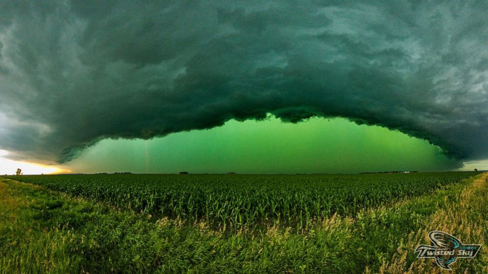 Green sky because of the storm near Sioux Falls, S.D., 2022