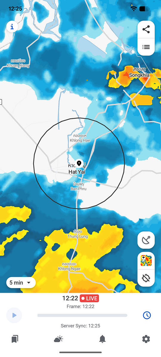 RainViewer radar over Hat Yai and Songkhla, with heavy rain cells around the city and the radius ring of a saved location