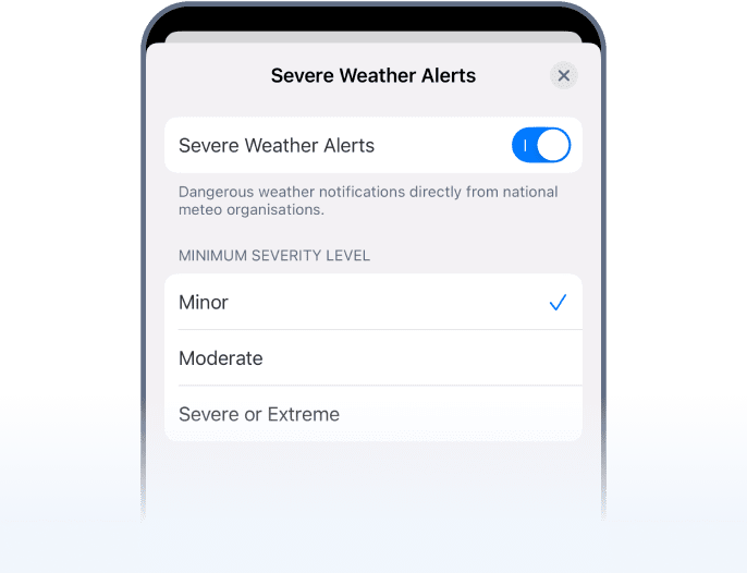 Notificación de aviso de tormenta severa en RainViewer en iOS
